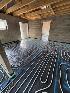 Underfloor heating pipework and installation by Ecoheat